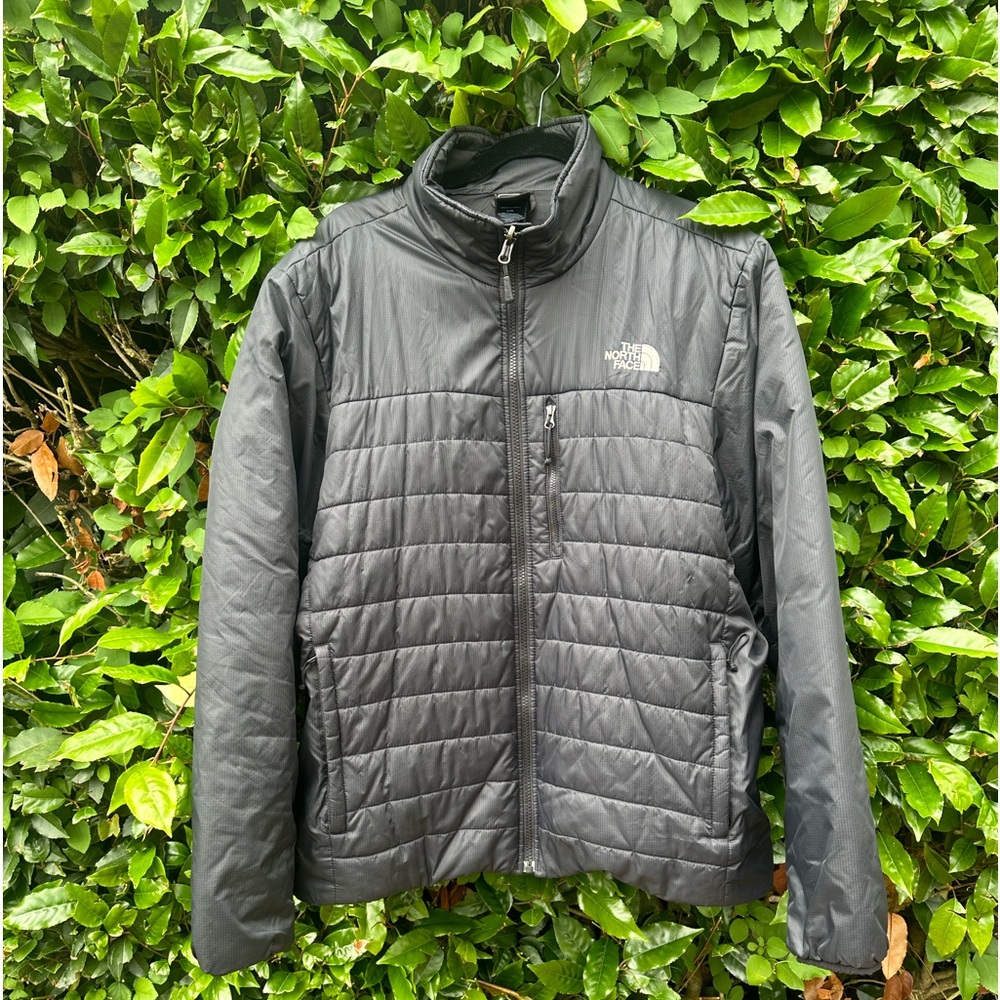 Men’s Lightweight North Face Coat